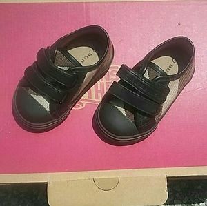 Infant Burberry Sneakers (sz 3.5)